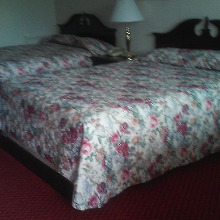 Midtown Motel Newport News Habitación foto