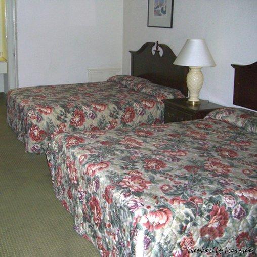 Midtown Motel Newport News Habitación foto